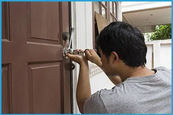Lock Locksmith Services Titusville, NJ 609-337-2169 - 16-emergency-locksmith-opening